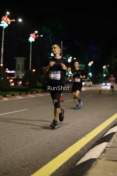 Runner Photo 4282700