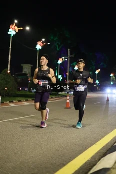 Runner Photo 4282796