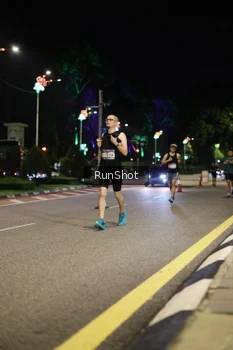 Runner Photo 4282802