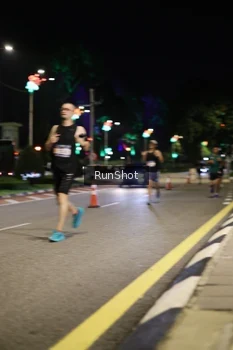 Runner Photo 4282811