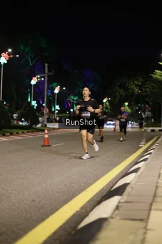 Runner Photo 4282846