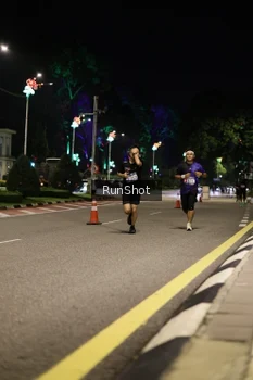 Runner Photo 4282856
