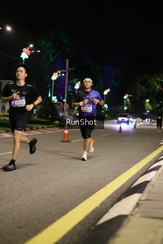Runner Photo 4282871