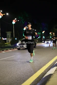 Runner Photo 4282874
