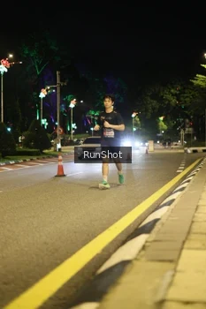 Runner Photo 4282876