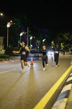 Runner Photo 4282944