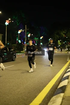 Runner Photo 4282947