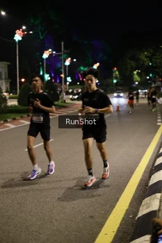 Runner Photo 4282983
