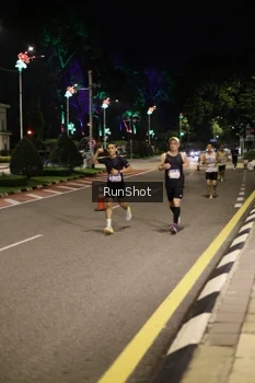 Runner Photo 4283000