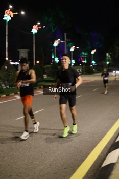 Runner Photo 4283001