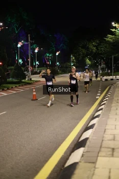 Runner Photo 4283007