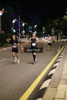 Runner Photo 4283011