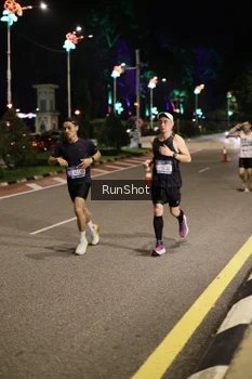 Runner Photo 4283023