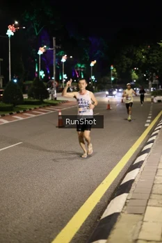 Runner Photo 4283031