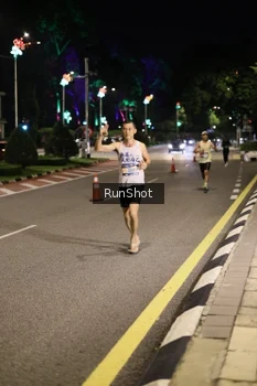 Runner Photo 4283032