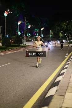 Runner Photo 4283039