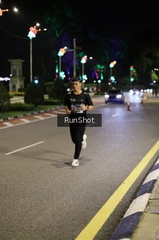 Runner Photo 4283049