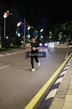 Runner Photo 4283061