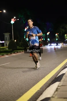 Runner Photo 4283062
