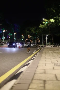 Runner Photo 4283079