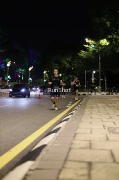 Runner Photo 4283081