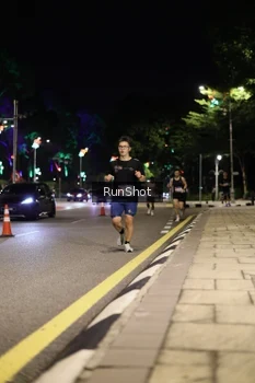 Runner Photo 4283096