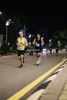 Runner Photo 4283157