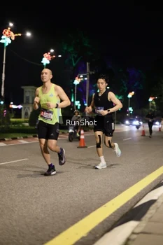 Runner Photo 4283161