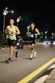 Runner Photo 4283166