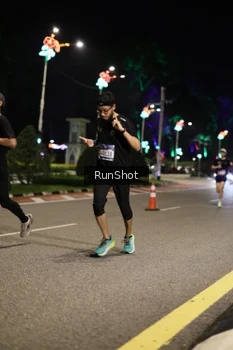 Runner Photo 4283183