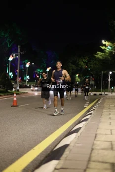 Runner Photo 4283200