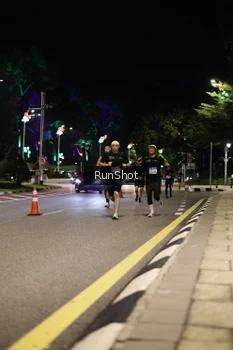 Runner Photo 4283218