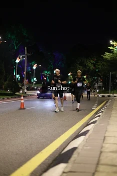 Runner Photo 4283222