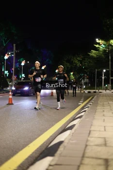 Runner Photo 4283229