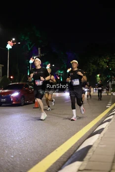 Runner Photo 4283235