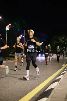 Runner Photo 4283244