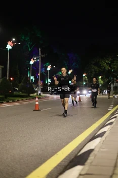 Runner Photo 4283255