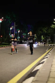 Runner Photo 4283281