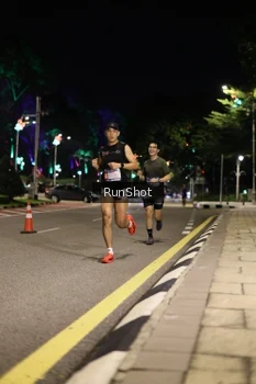 Runner Photo 4283361