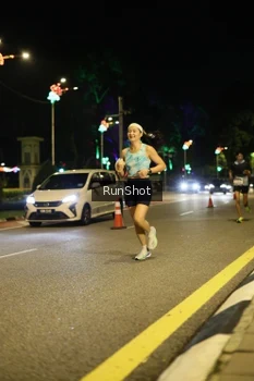 Runner Photo 4283374