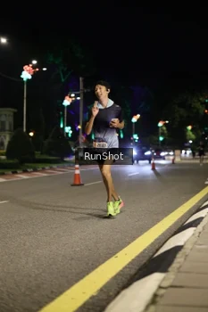 Runner Photo 4283388