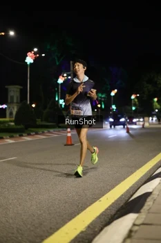 Runner Photo 4283389