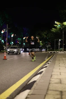 Runner Photo 4283392