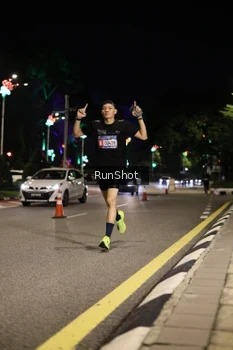 Runner Photo 4283400