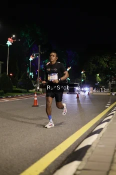 Runner Photo 4283407