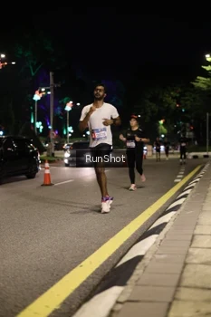 Runner Photo 4283413