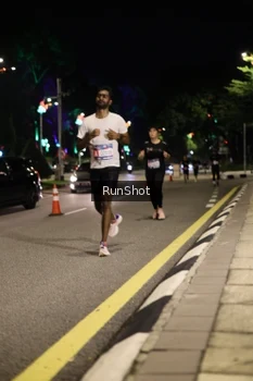Runner Photo 4283417