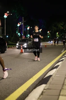 Runner Photo 4283420