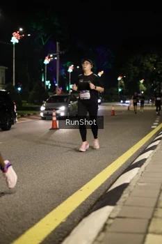 Runner Photo 4283421