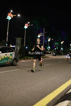 Runner Photo 4283422